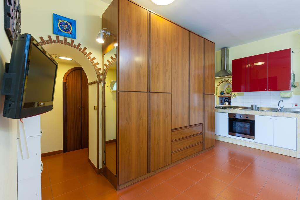 Apartamento Amedeo Savoia - Bh 49 Nápoles Exterior foto